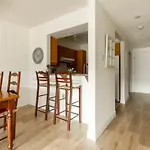 Instantsuites- The Mountain Lake House